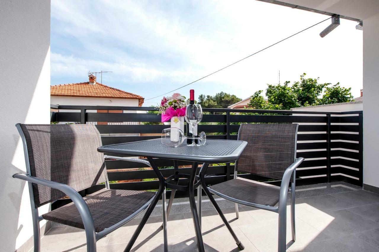 Apartment And Studio Tereza Rovinj Exterior photo